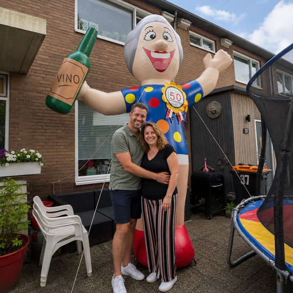 Sarah Abraham Express - Sarah met Wijntje huren voor een 50 jaar feest Sarah Abraham Express - Sarah met Wijntje huren voor een 50 jaar feest